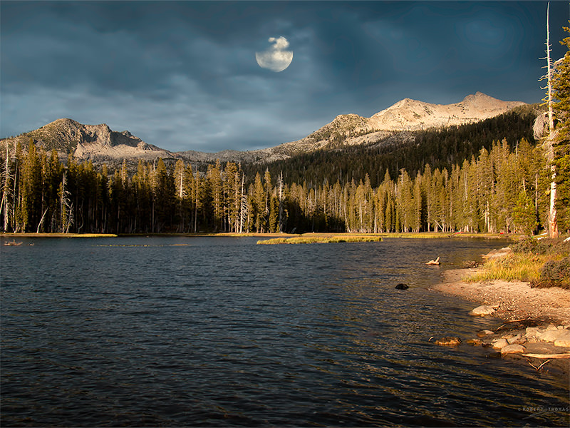 Luminance Blending - Landscape with moon